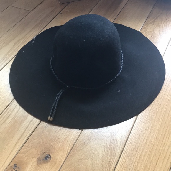 Hats - Picture 2 of 4